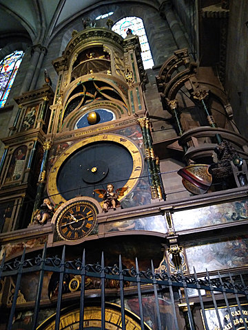 Notre Dame clock